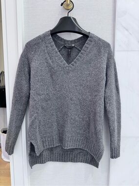 BCBG Gray V-Neck Pullover Sweater
